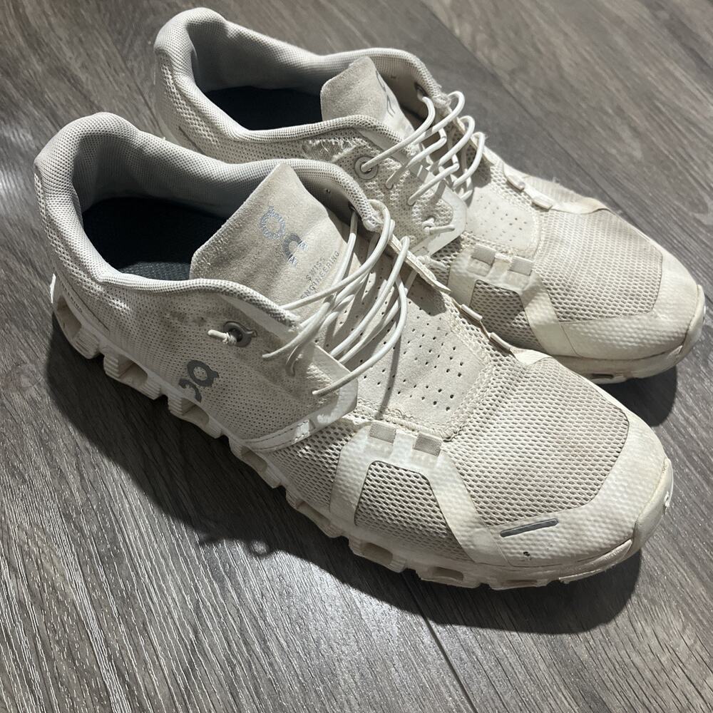 On Cloud Running White Gray CloudTec Lightweight SNEAKERS WOMENS US 8.5 EU 39.5